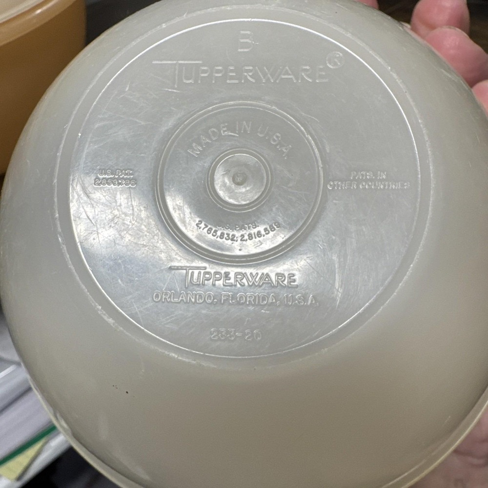 VTG 1950s TUPPERWARE WONDERLIER Bowls Pastel Color 234 235 236 w Lids USA Fair‎ - Picture 5 of 16